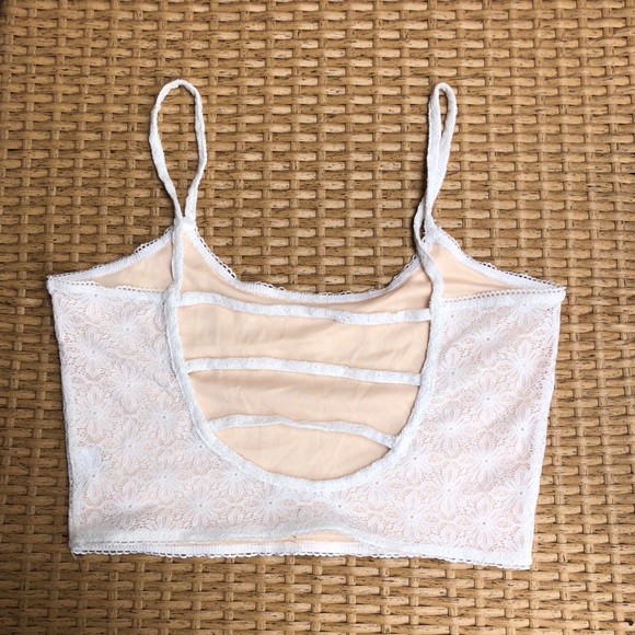 Floral Lace Bralette - Picture 2 of 8